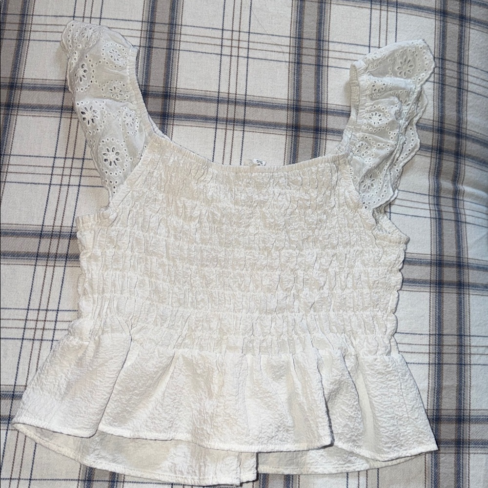 White Ruffle Sleeve Blouse - Picture 2 of 2